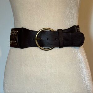Stylish Brown Belt with Gold Accents